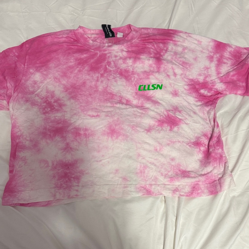 CLLSN Pink Tie-Dye Women's Short Sleeve Tee